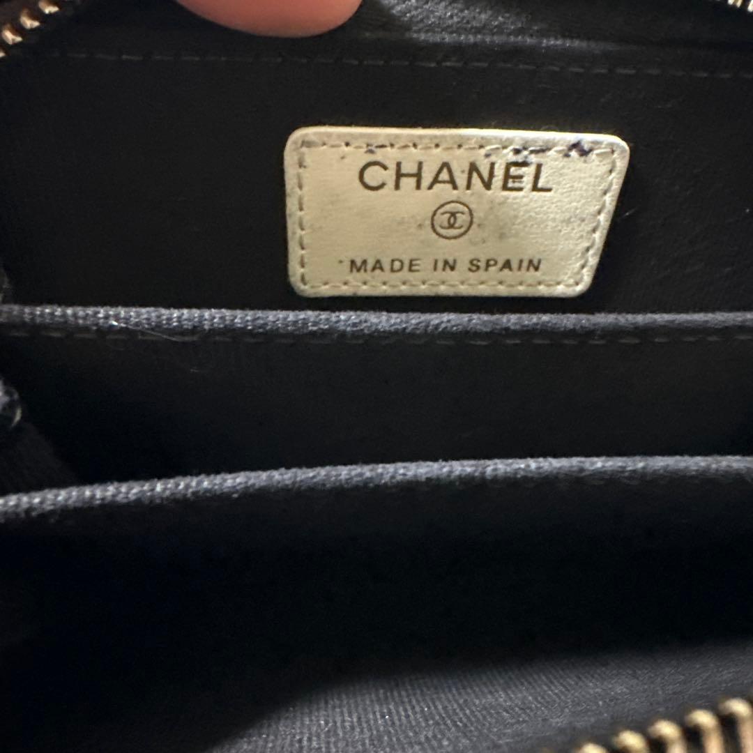 CHANEL シャネル　キャビアスキン　マトラッセ　ケース　財布