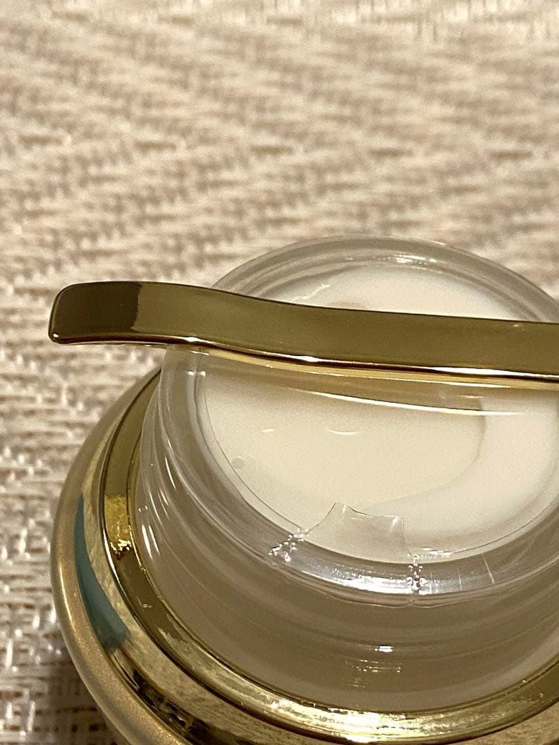 インフィニティ　クリームベリエスト