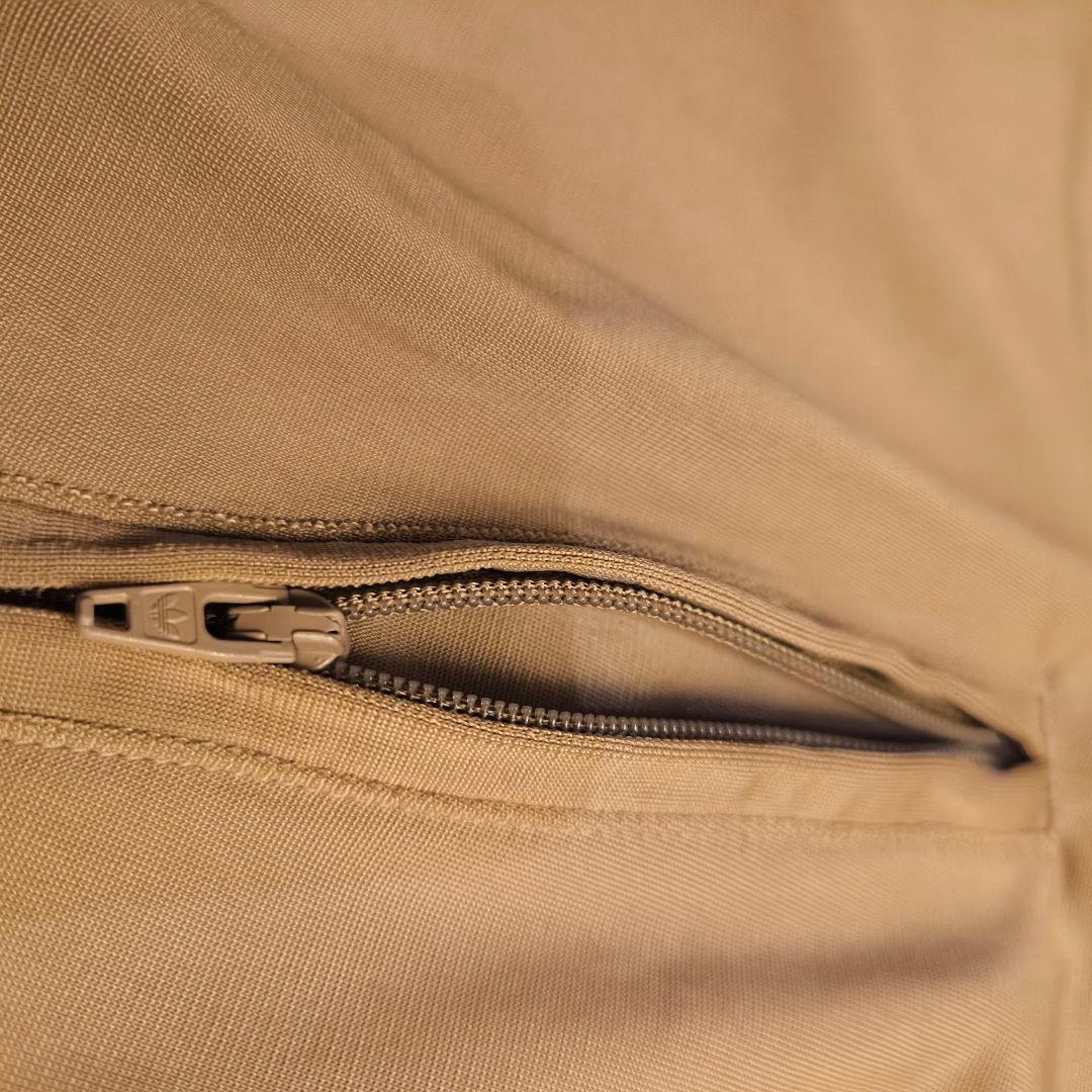 在原みゆ紀 アディダスオリジナルス ファイヤーバード トラックジャケット