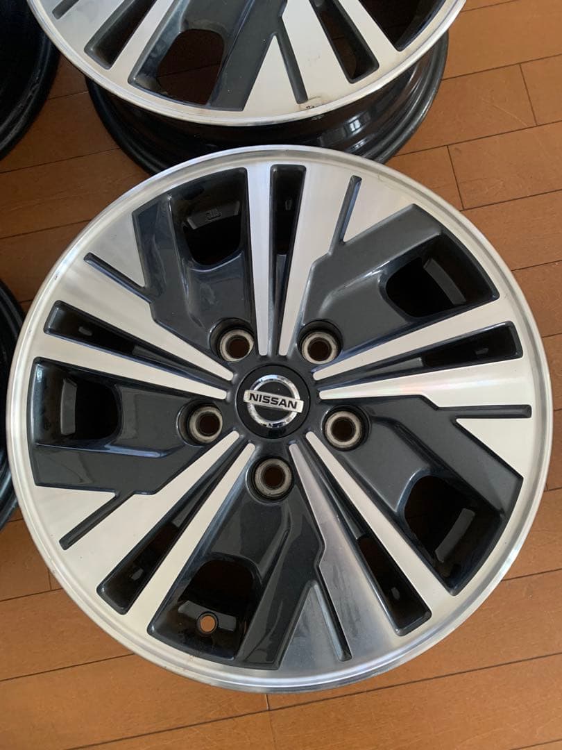 日産純正 C27セレナ 後期 ｅ-POWER 15インチアルミホイール　送料込み