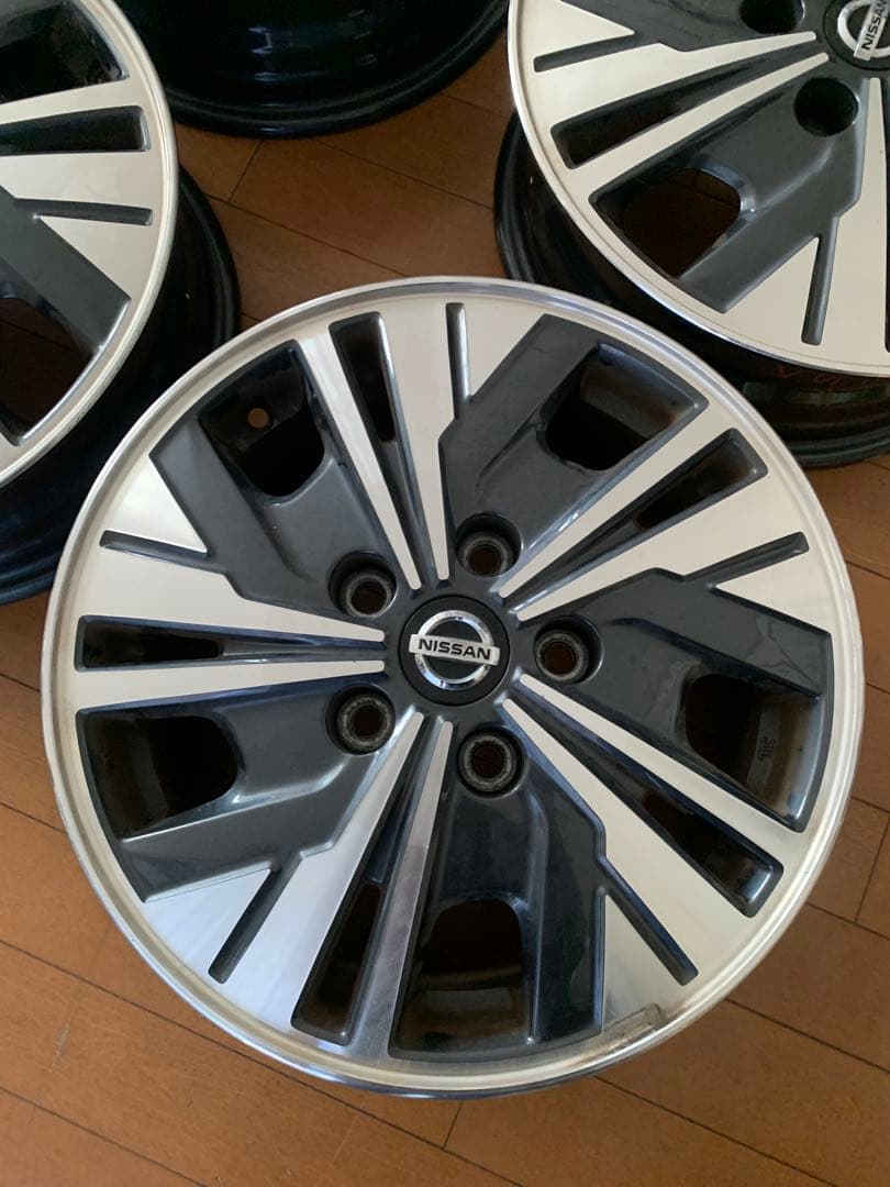 日産純正 C27セレナ 後期 ｅ-POWER 15インチアルミホイール　送料込み