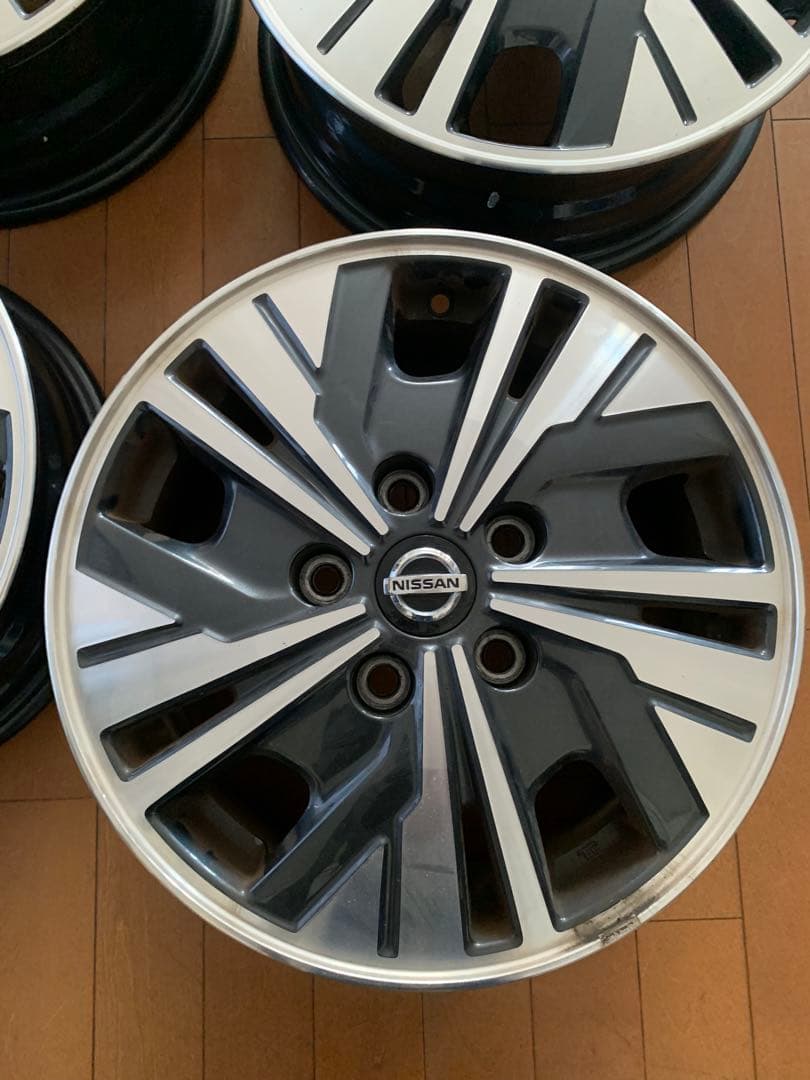 日産純正 C27セレナ 後期 ｅ-POWER 15インチアルミホイール　送料込み
