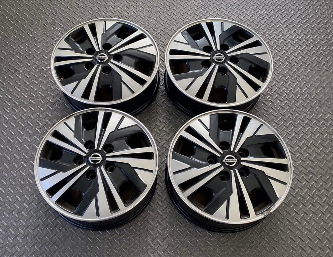 日産純正 C27セレナ 後期 ｅ-POWER 15インチアルミホイール　送料込み