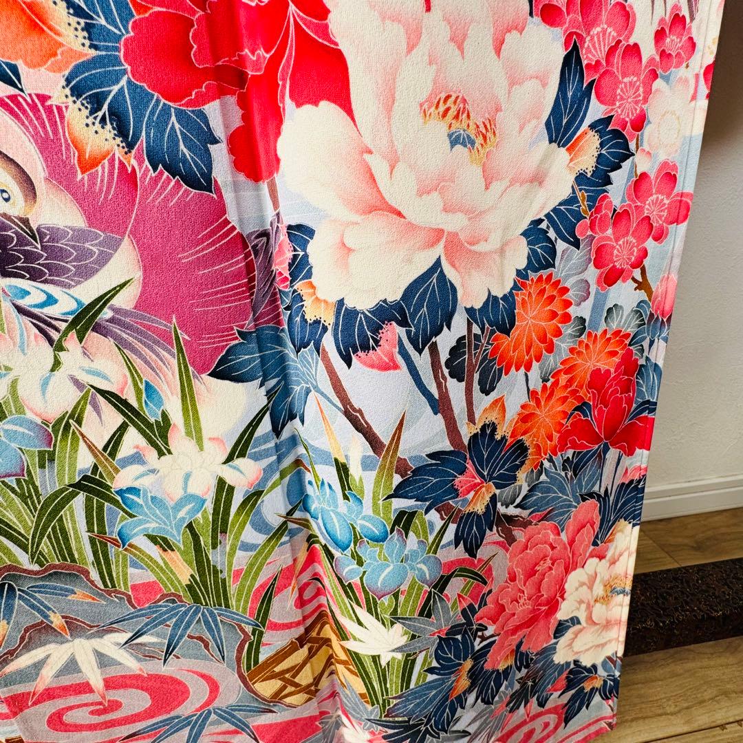 美品　現代　振袖　成人式　着物　正絹　164.5裄67 ピンク　水色　紅色　花柄