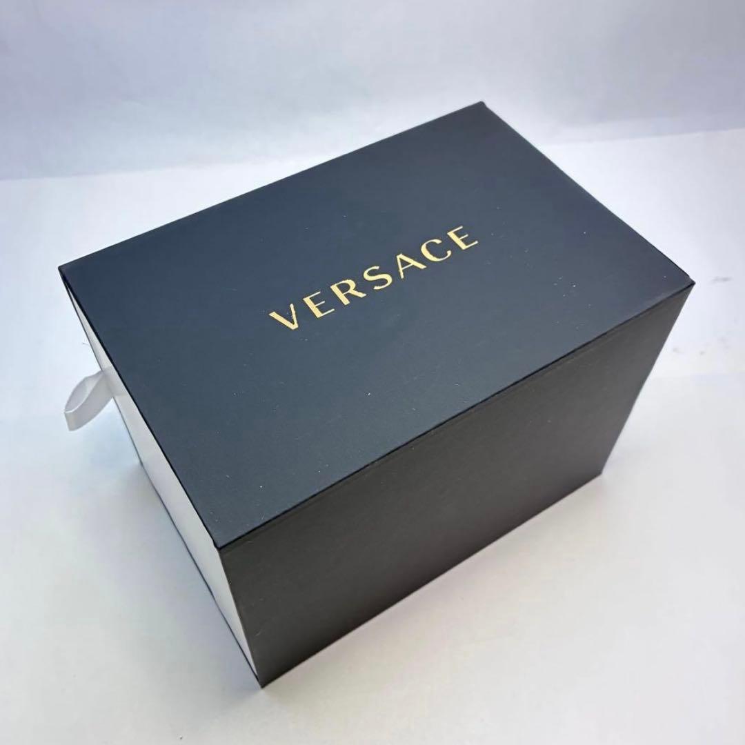 【新品】VERSACE ヴェルサーチ メドゥーサポップウォッチ 腕時計　2個