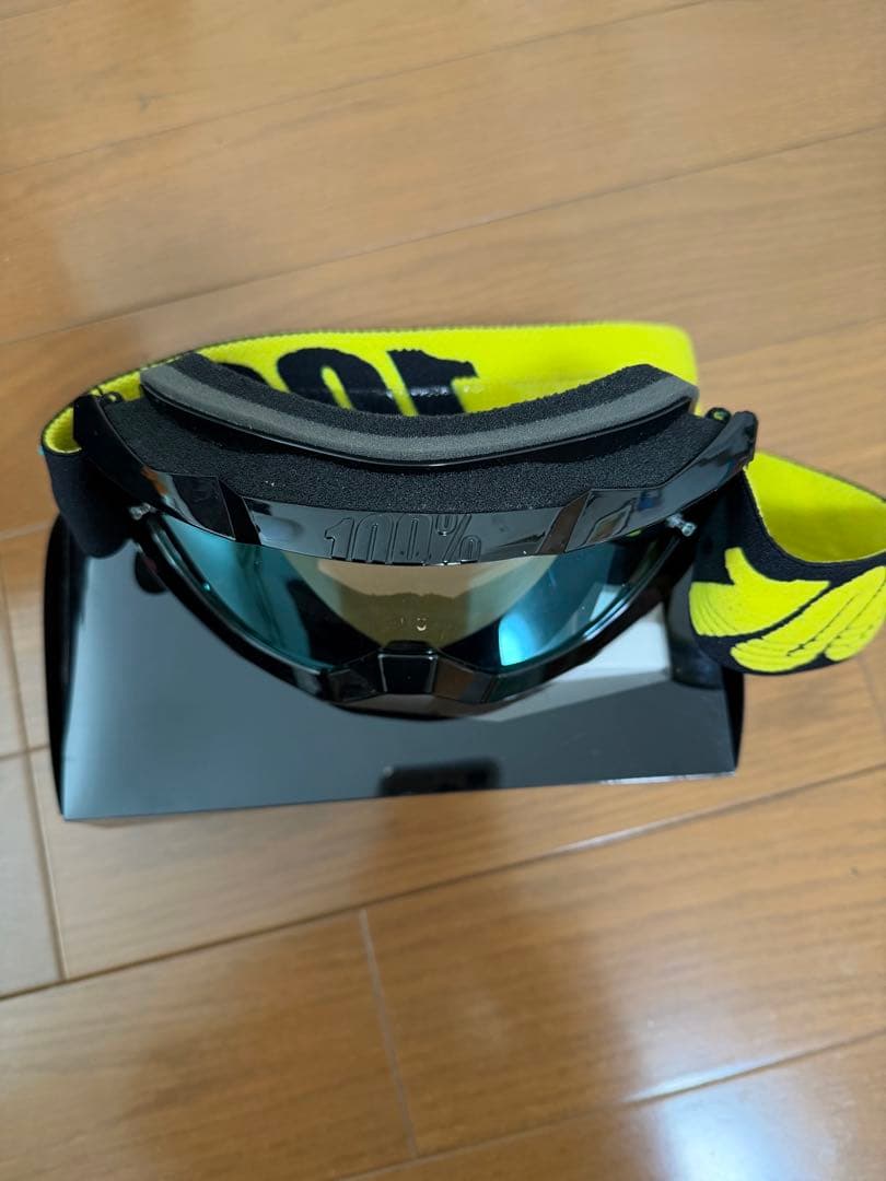 ✨極美品✨100% THE ACCRI ゴーグルゴールドミラー レンズ付き