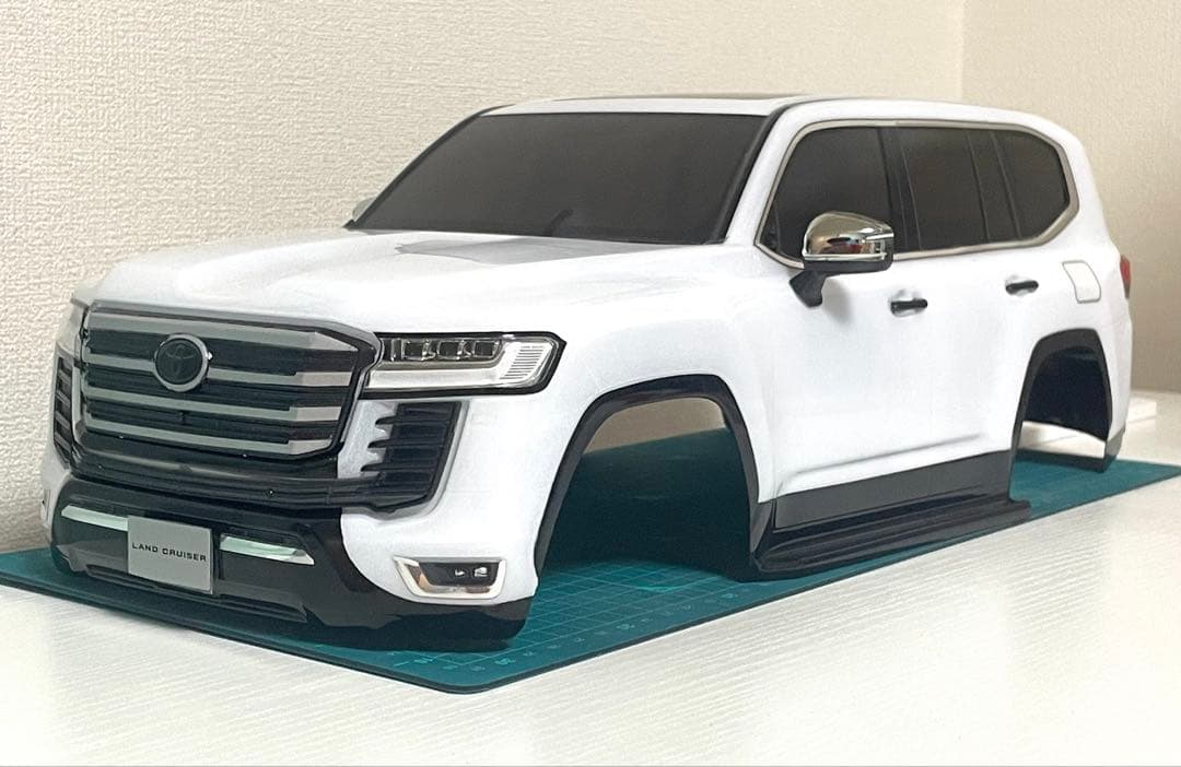 タミヤラジコンボディ　ランドクルーザー300ZX カスタムVer