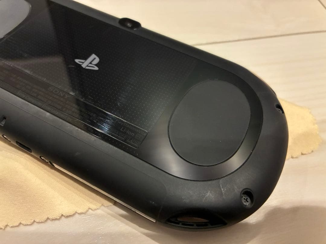PSvita PCH-2000 ブラック