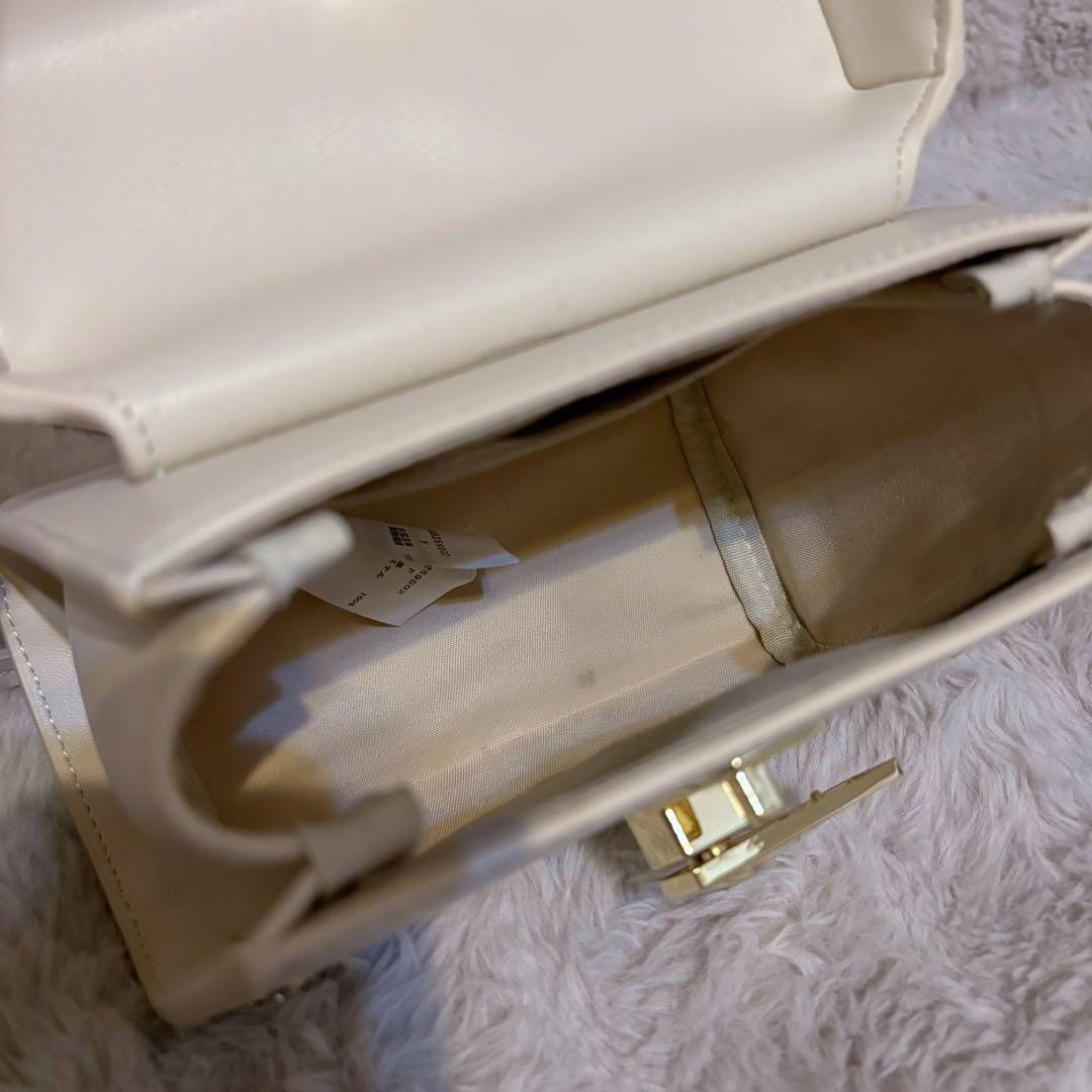 CELFORD ビジュースタッズポシェット IVR