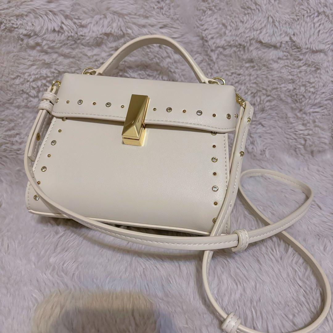 CELFORD ビジュースタッズポシェット IVR