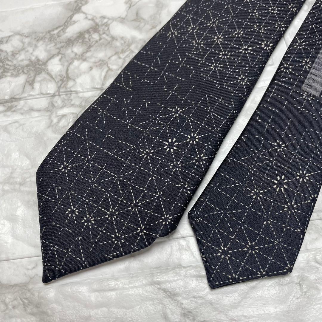 ボッテガべネタ　BOTTEGAVENETA ネクタイ　スーツ　イントレチャート