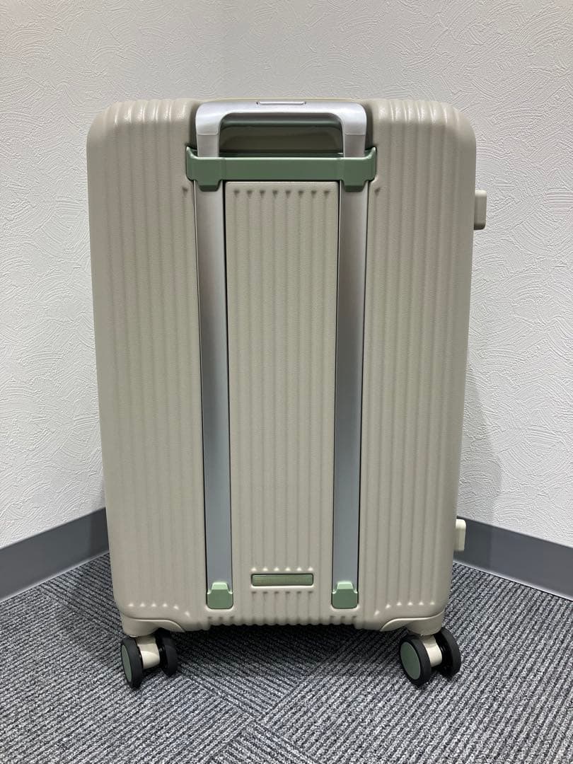 めぐめぐ　イノベーター　55L サンドベージュ　スーツケース