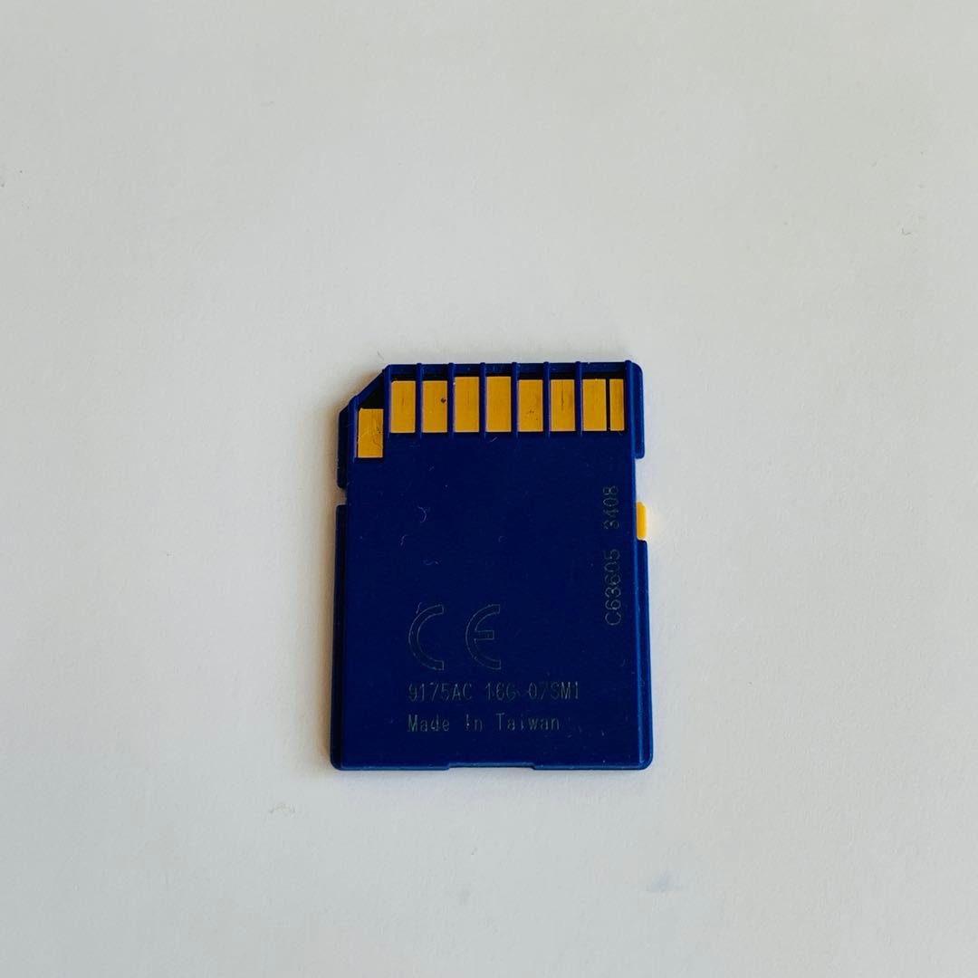 【地図データ】Panasonic Strada 地図SDカード ストラーダ16G