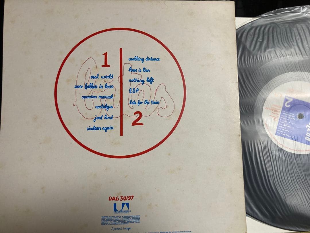 UK盤　Buzzcocks Embossed Cover love bites