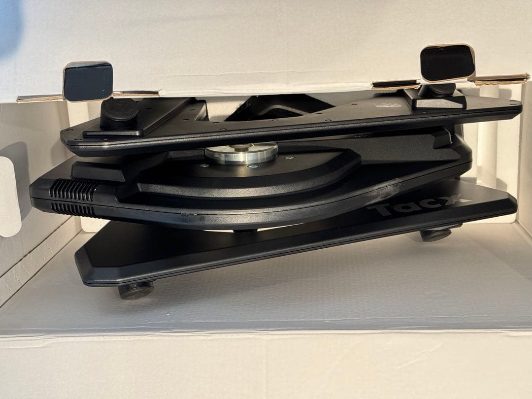 Tacx NEO Smart T2800（未使用品）