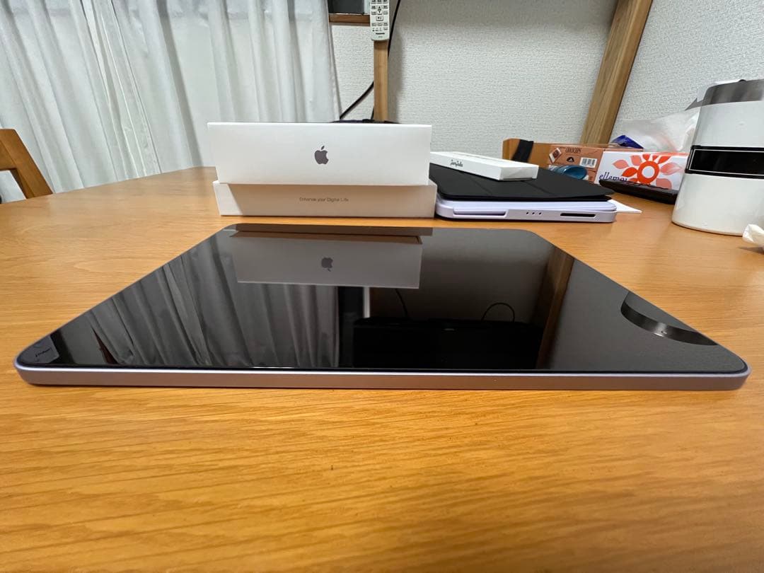 超美品　Apple iPad Air (M3) 256GB 本体　パープル