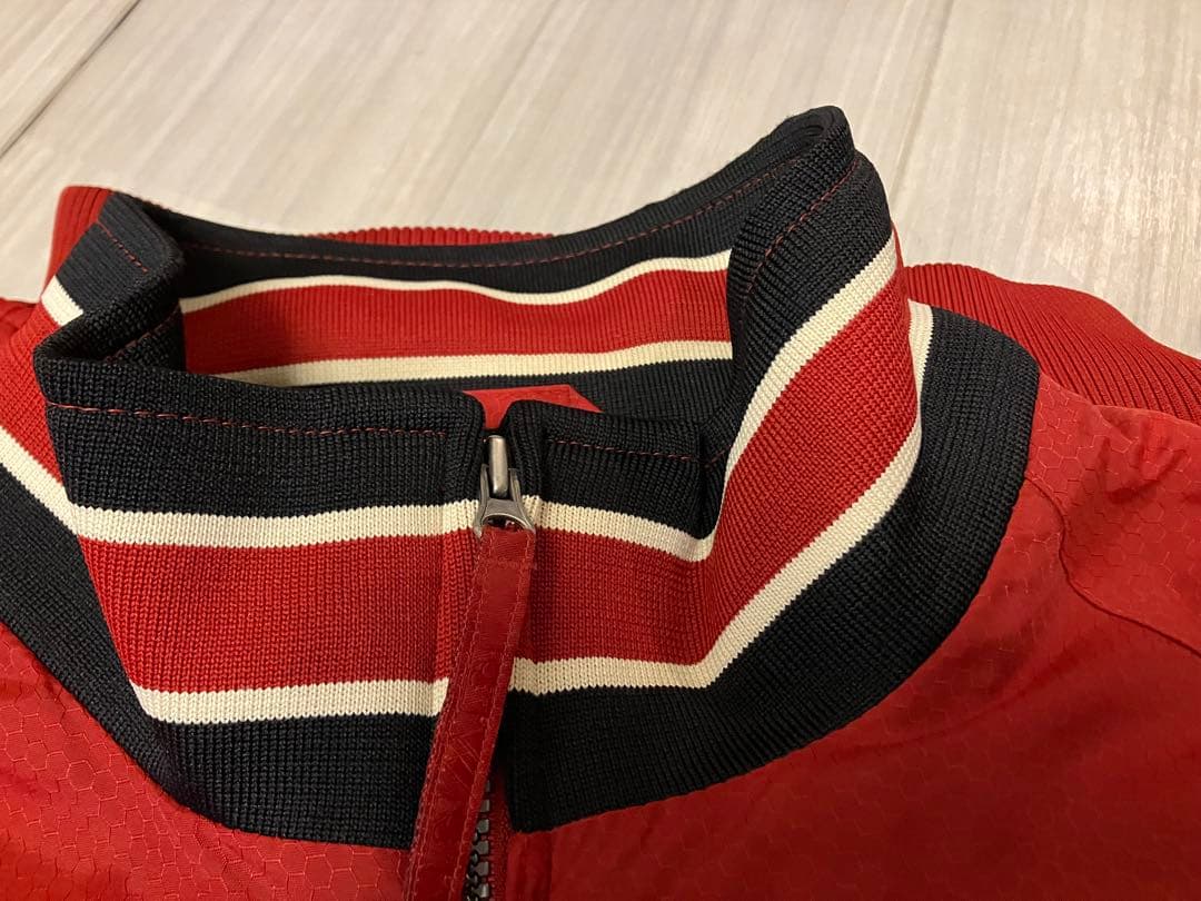 Majestic マジェスティック MLBスタジアムジャケット レッド