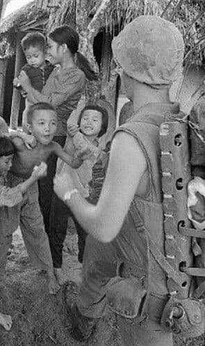 アメリカ軍実物放出品　パックボード