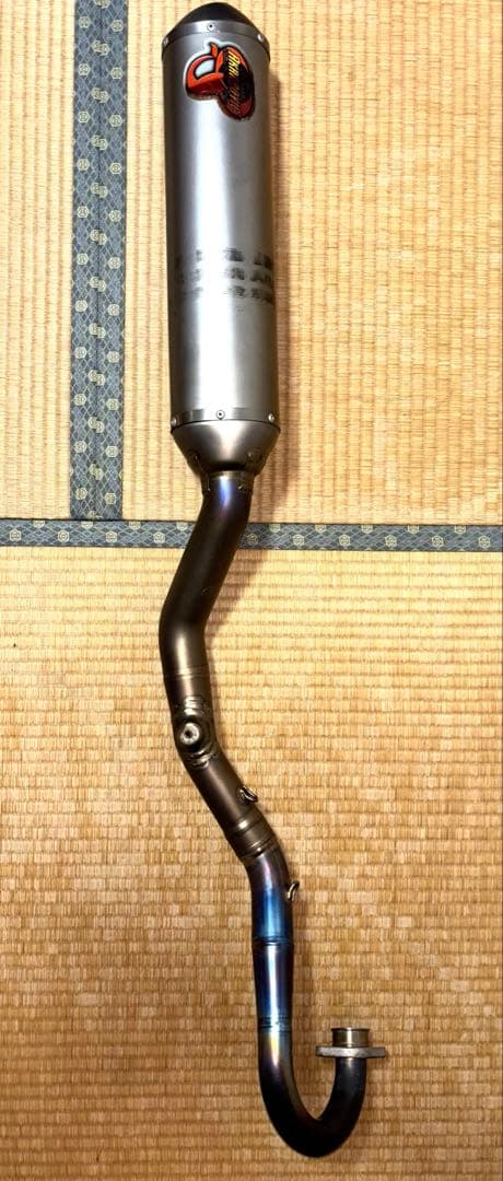 wr250f（鉄フレーム）アクラポビッチマフラー