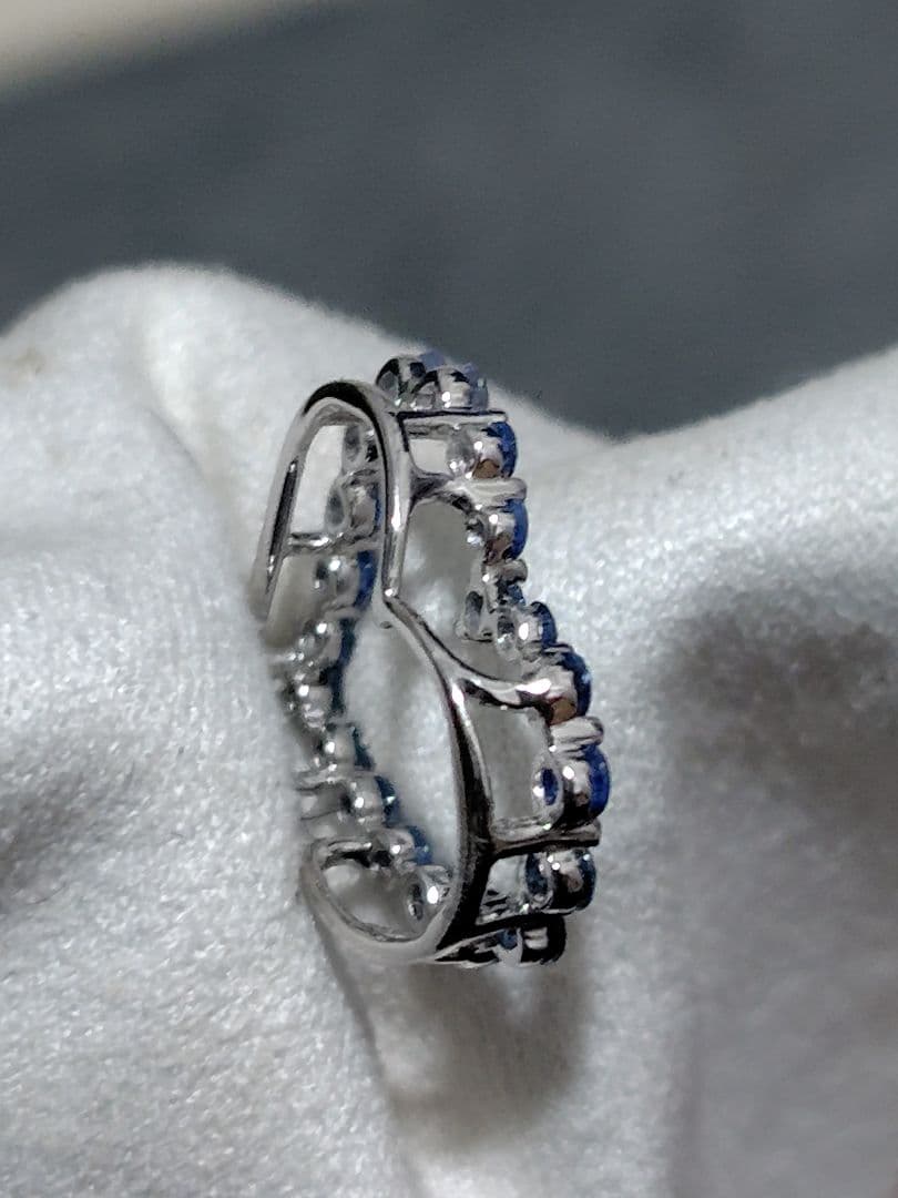 gstv　K18WG サファイアチャーム・ペンダントトップ　付属品なし