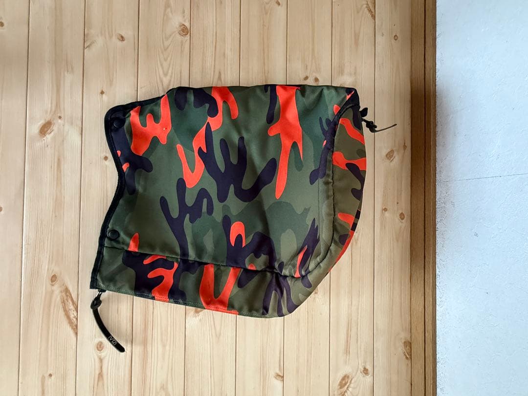 Ｖ12迷彩キャディバッグ　おまけ付き