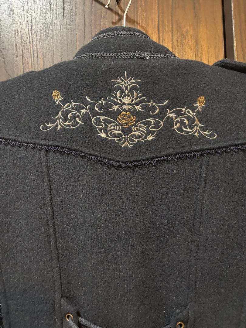 OZZ CROCE 薔薇刺繍スタンドカラーコート