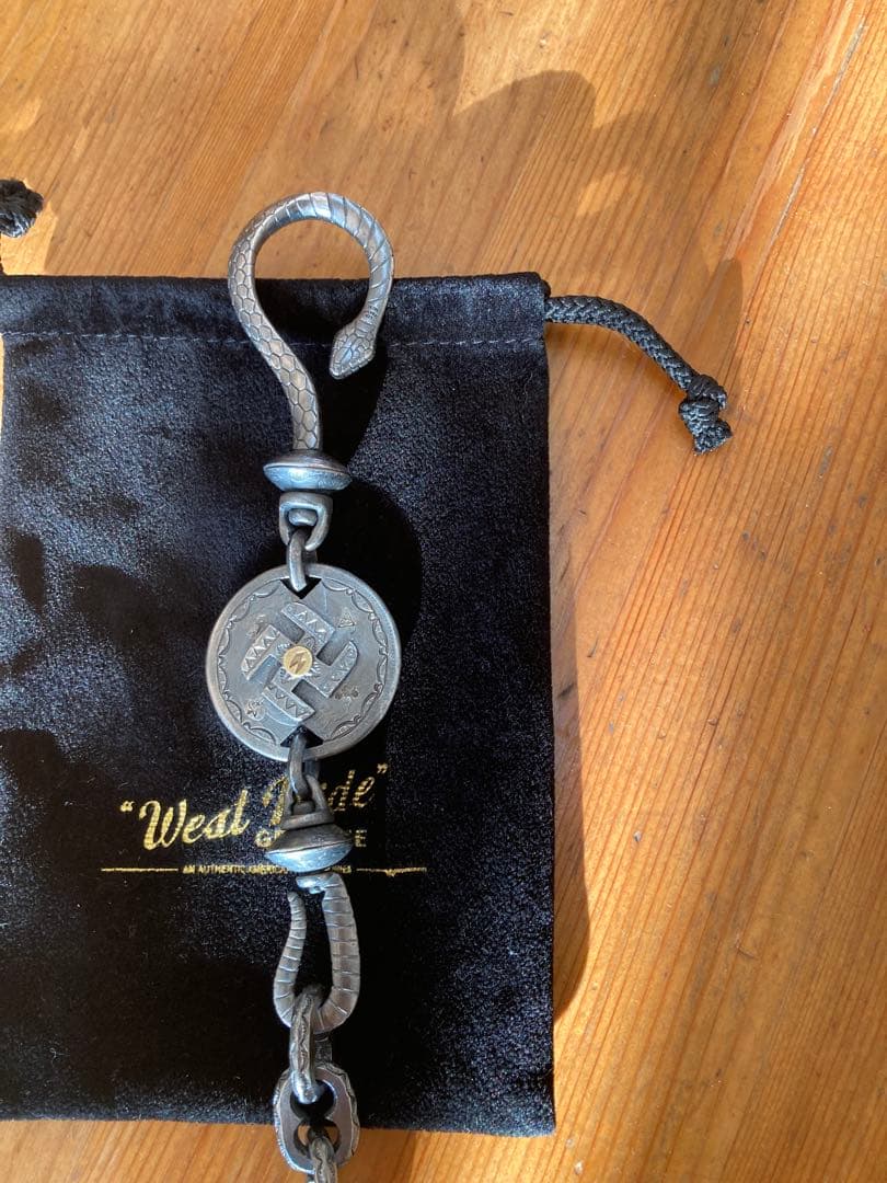 小物 WESTRIDE SLINGSHOT SWASTIKA WALLET CHAIN