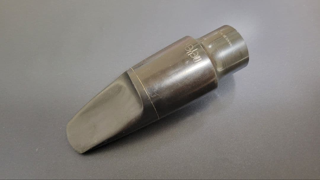 №4　メイヤー アルトサックス 5〜6MM相当（リフェイス品） MEYER