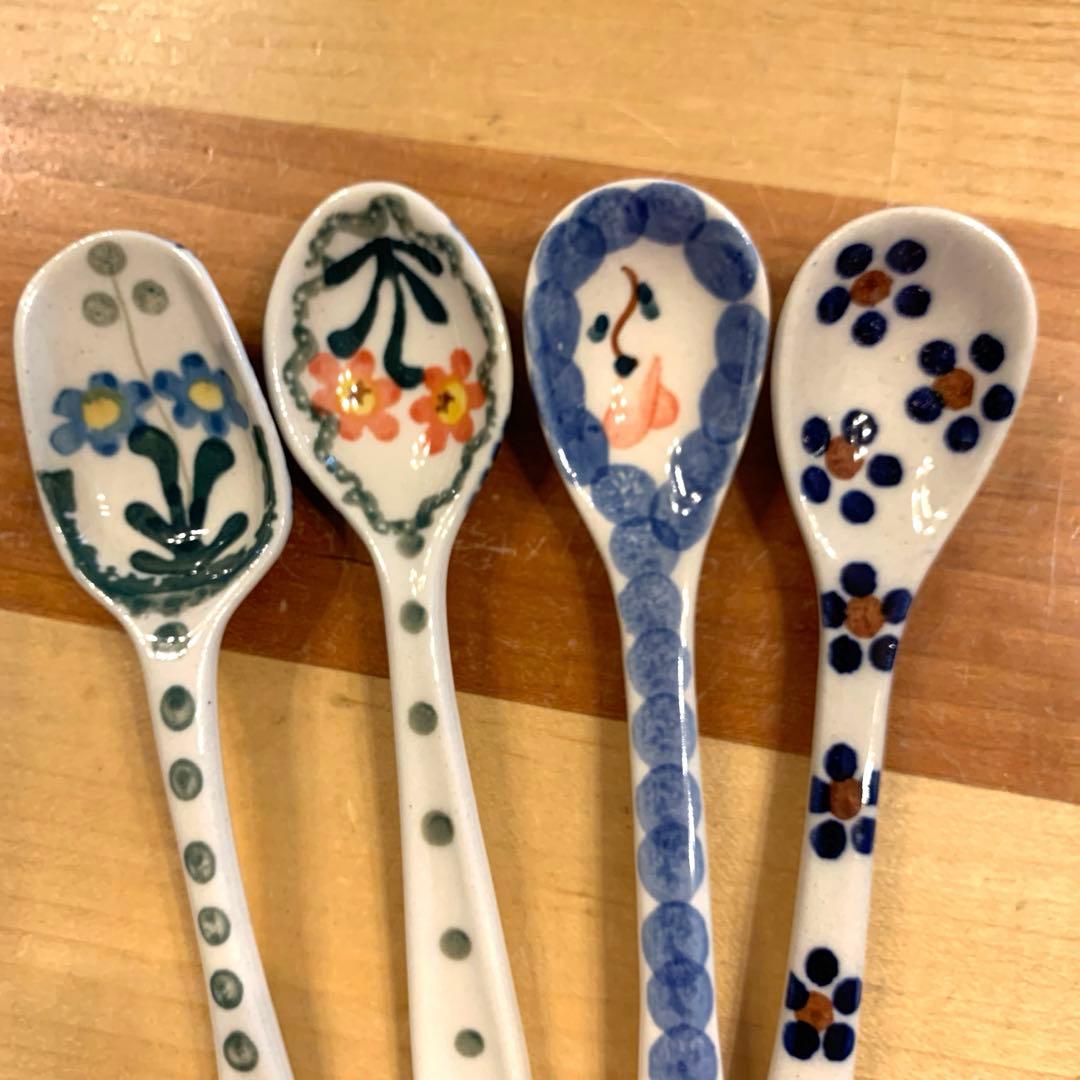 ポーリッシュ陶磁器スプーン ティーバックレスト