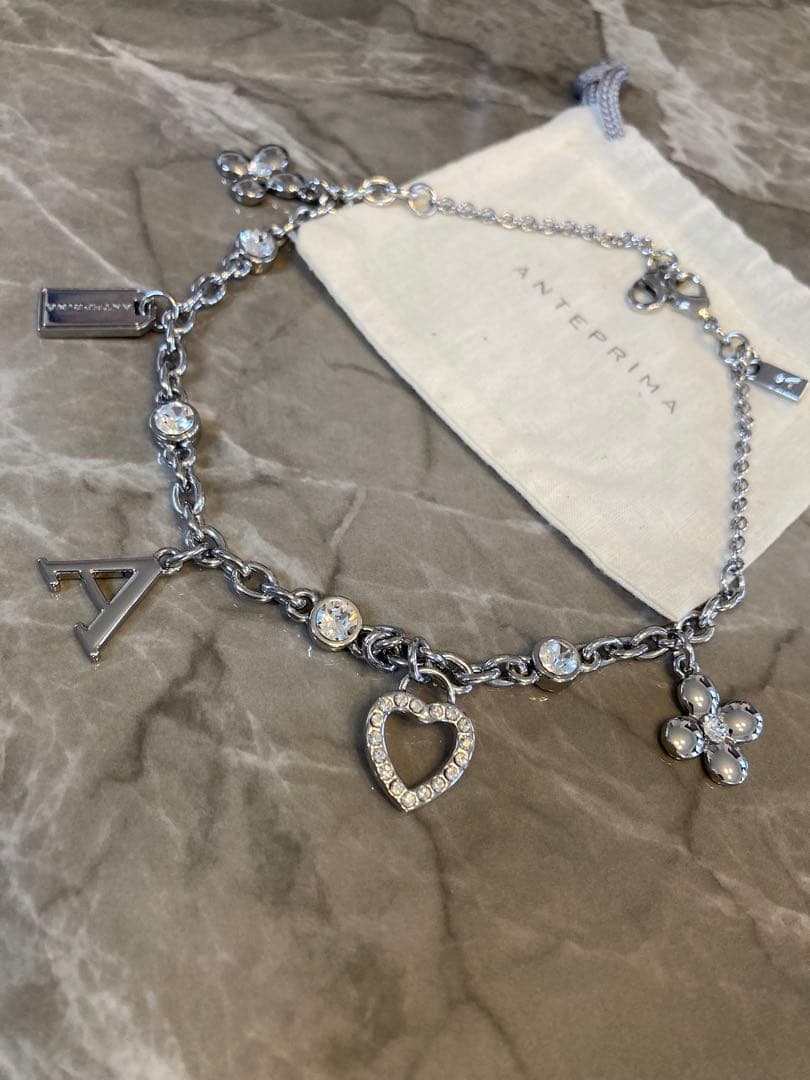 美品♡ アンテプリマ　スプレンドーレ　バッグチャーム　キラキラ