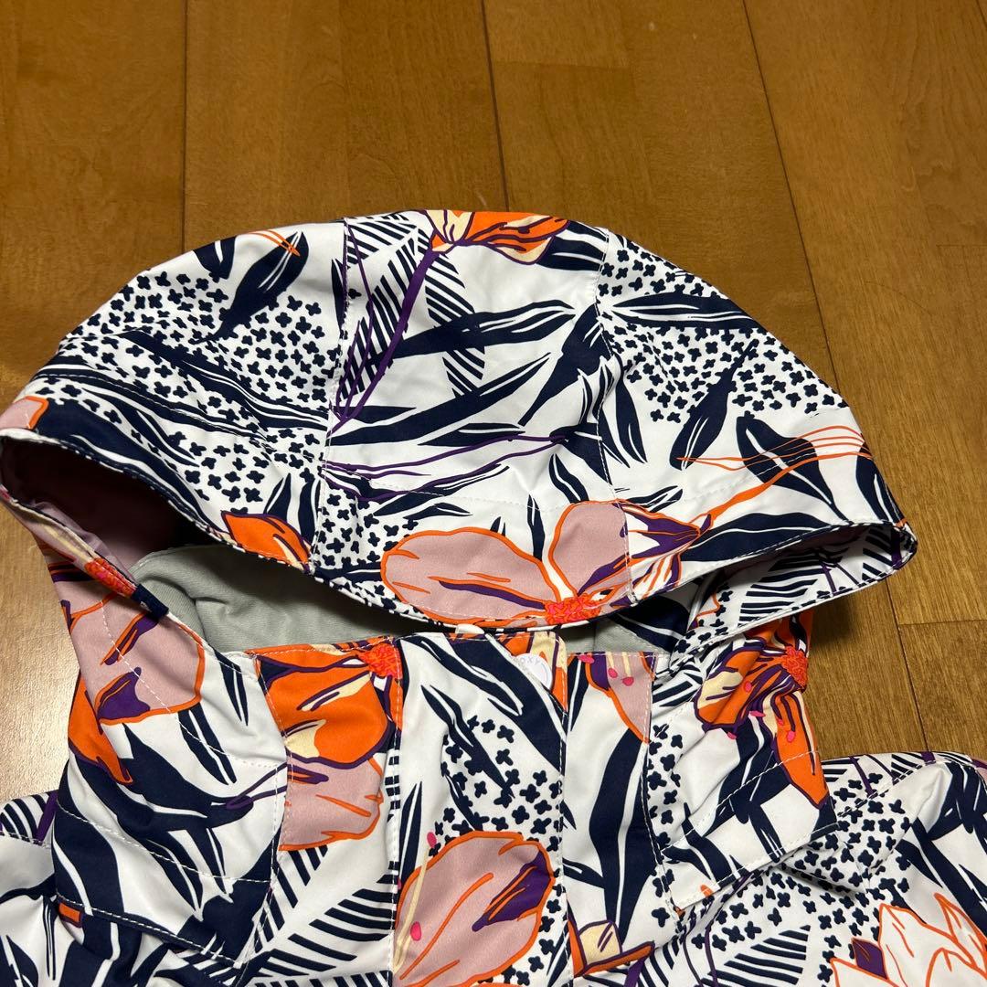 新品！タグ付き！　ROXY 花柄　アウター　スキーウェア　ボードウェア　防寒　S