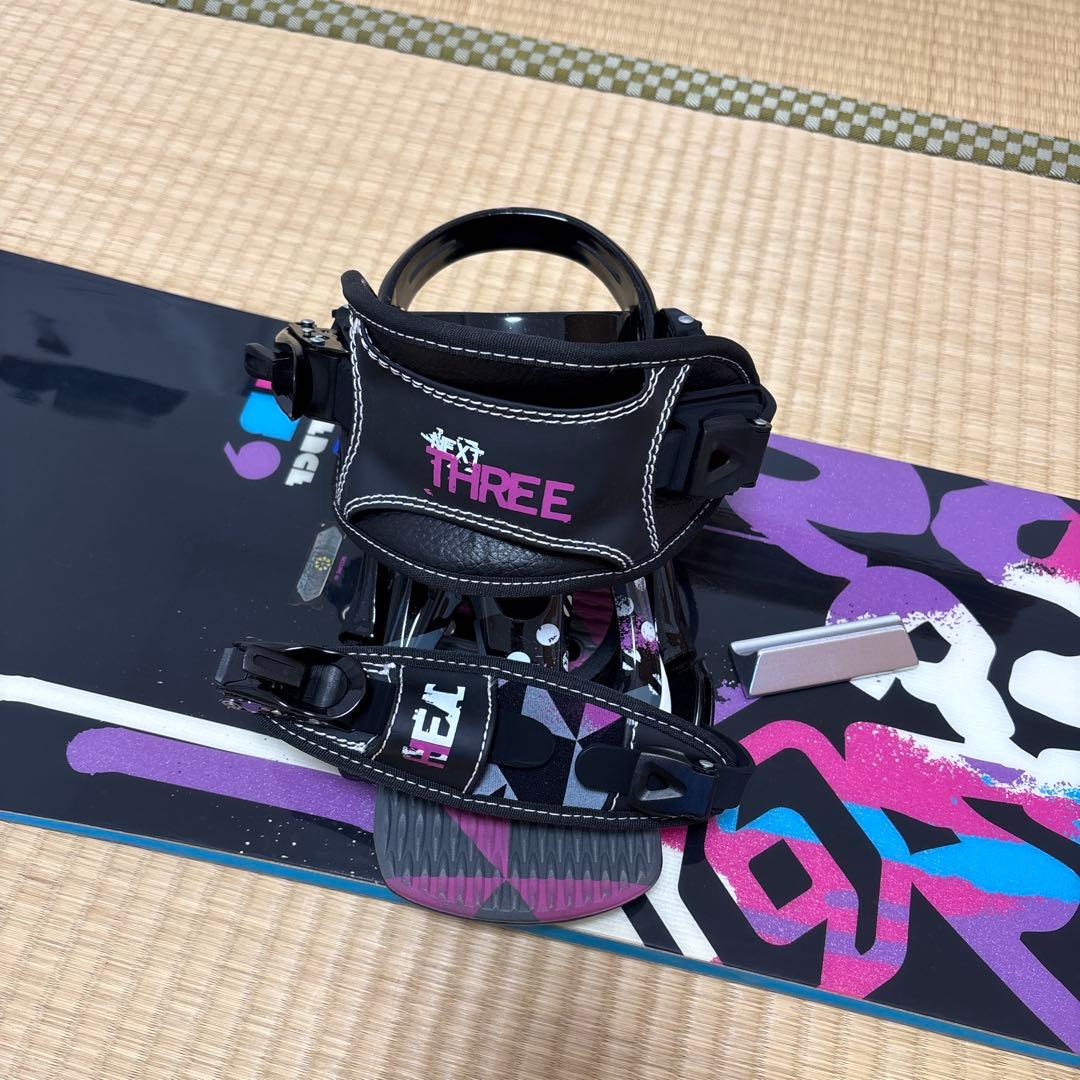 Salomon スノーボード THREEバインディング付き