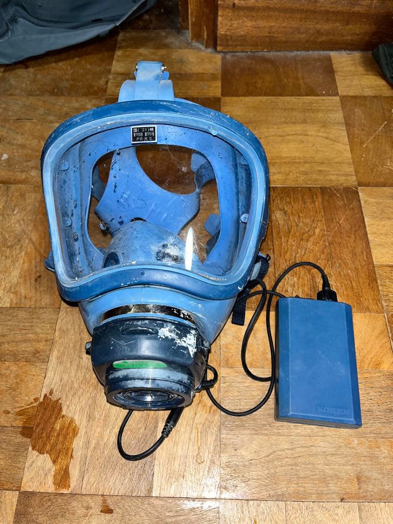 防塵マスク　全面型電動ファン付き呼吸用保護具　アスベスト　roots