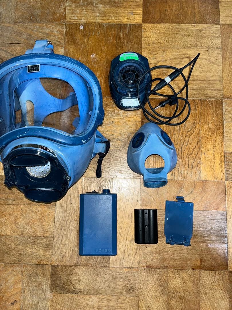 防塵マスク　全面型電動ファン付き呼吸用保護具　アスベスト　roots