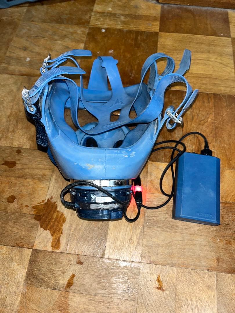 防塵マスク　全面型電動ファン付き呼吸用保護具　アスベスト　roots