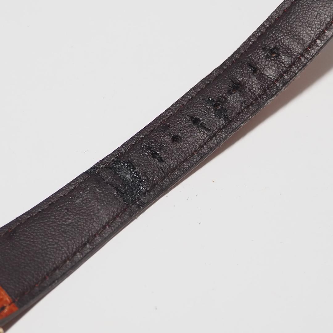 グッチ GUCCI ローマン デイト 革ベルト メンズ 腕時計 C830