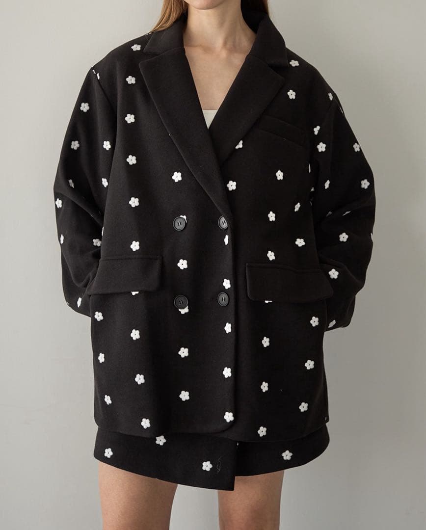 ELLIE 美品 2025 フラワージャケット ブラック