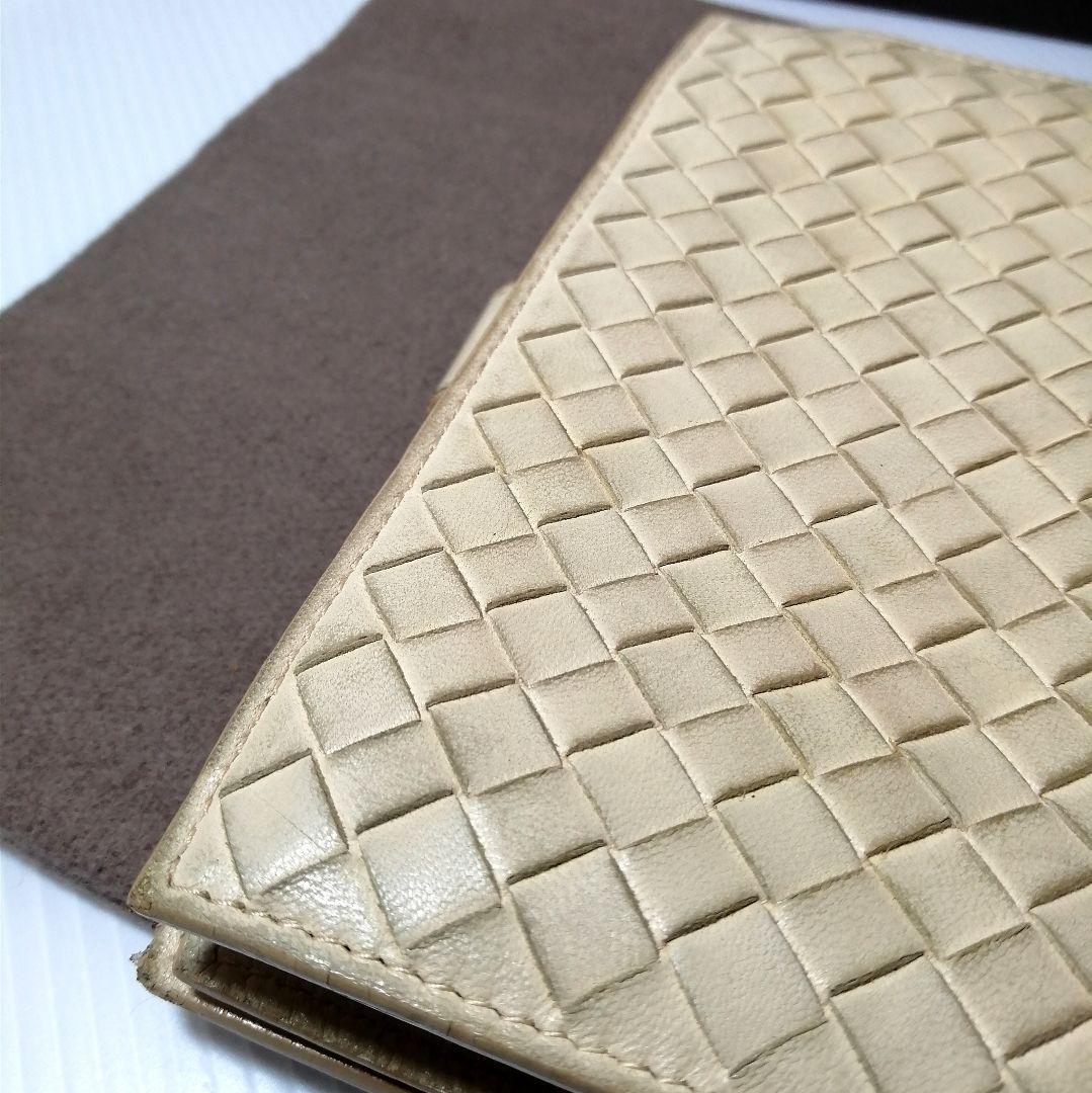 ◆ボッテガヴェネタ◆2つ折り 財布 イントレチャート 高級本革 エレガント