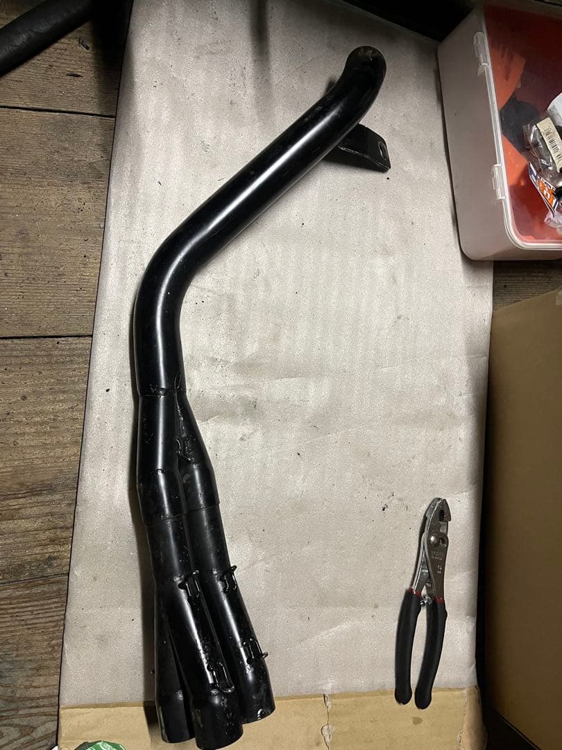 ゼファー　42.7パイ　不明マフラー