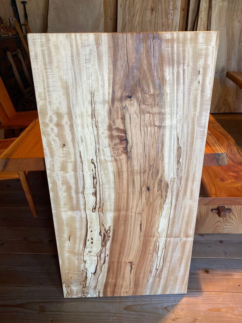 栃一枚板　スポルテッド杢　天板