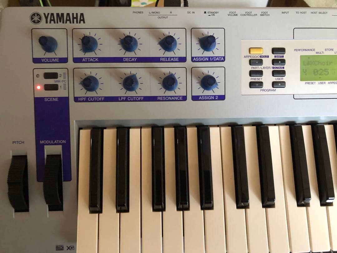 Yamaha CS2 アナログシンセサイザー