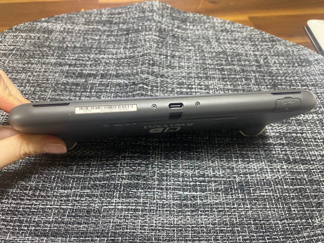 Nintendo Switch Lite 本体　グレー　充電器