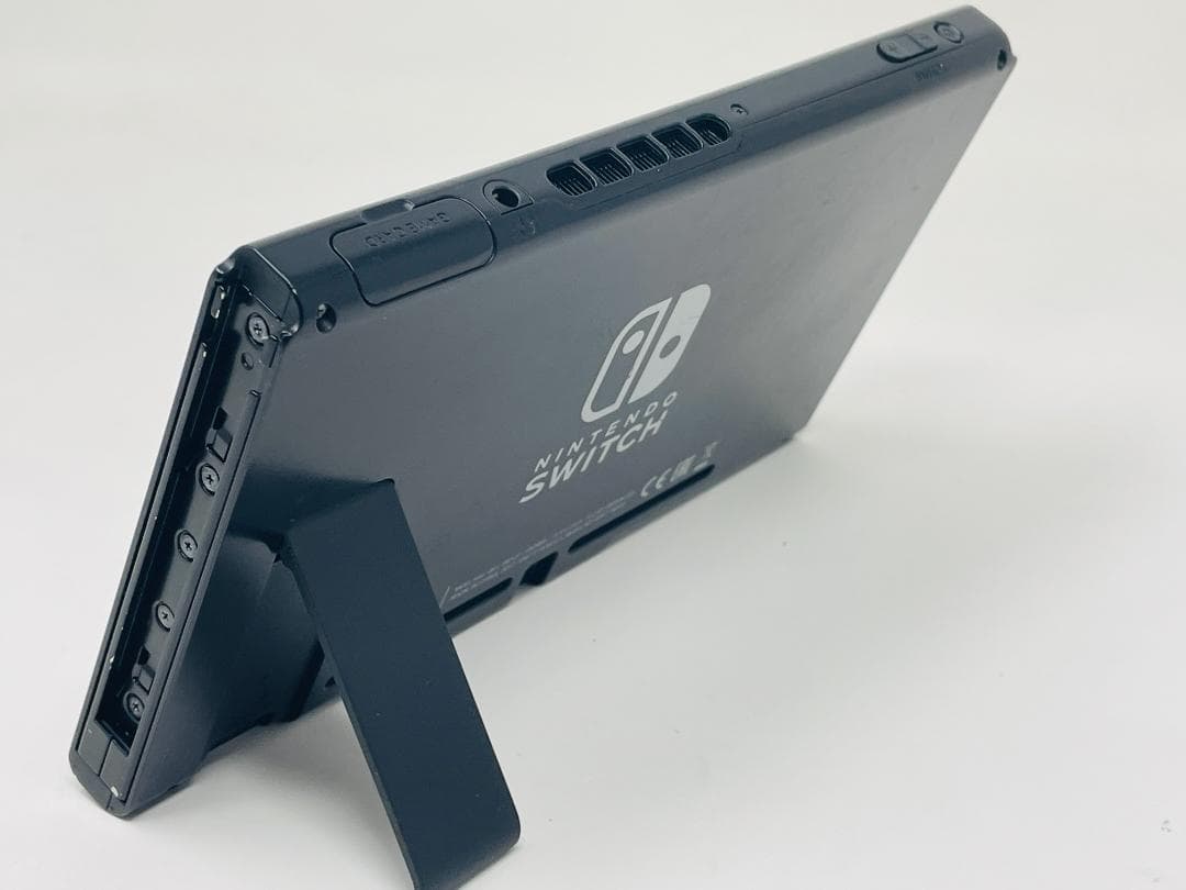 【未対策機】Nintendo Switch 本体 画面キズ無し