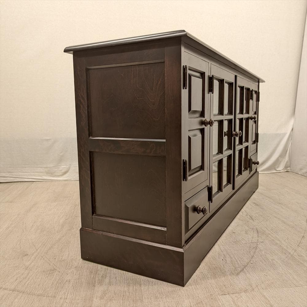 北海道民芸家具　樺　カバ材　無垢　サイドボード　キャビネット　収納棚　飾り棚