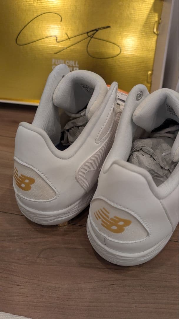 new balance ホワイト/ゴールド スパイク　大谷翔平