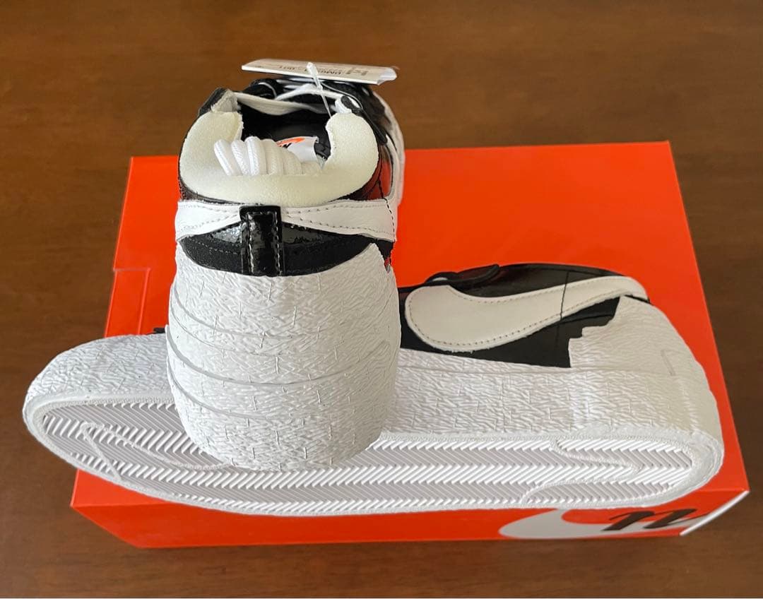 SACAI × NIKE BLAZER LOW BLACK/WHITE 28cm