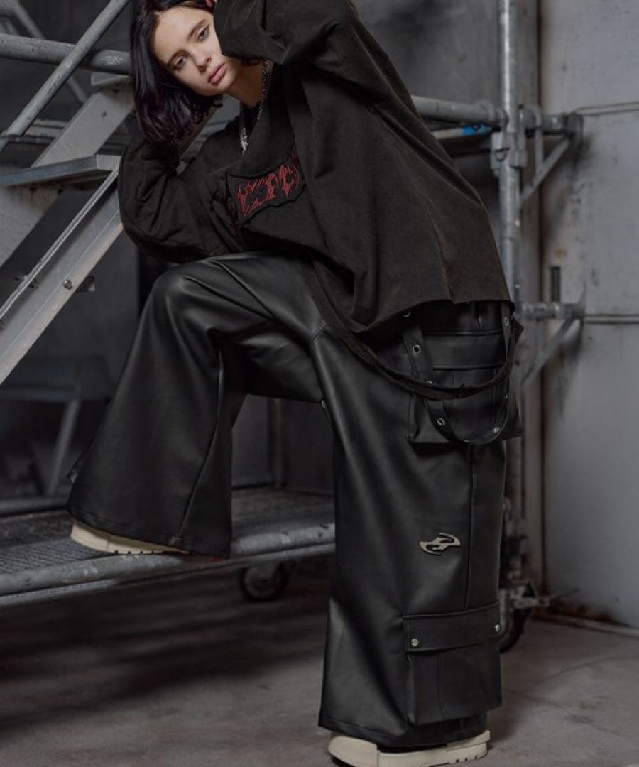 ERAR PU合皮サスペンダースーパーワイドハイギミックメタルパーツカーゴパンツ