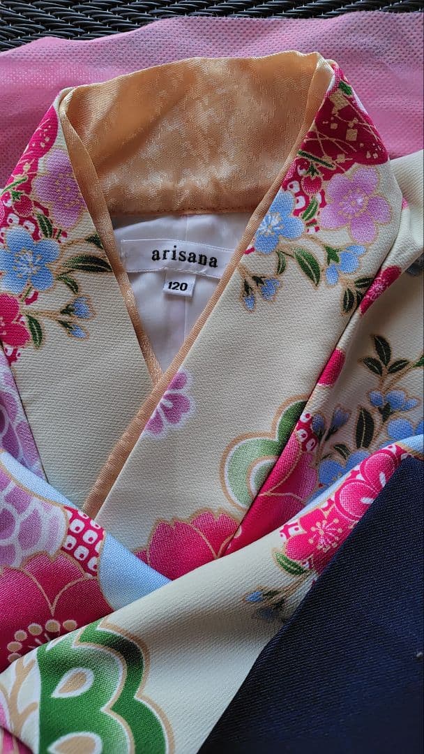 arisana 花柄 着物　袴 120cm
