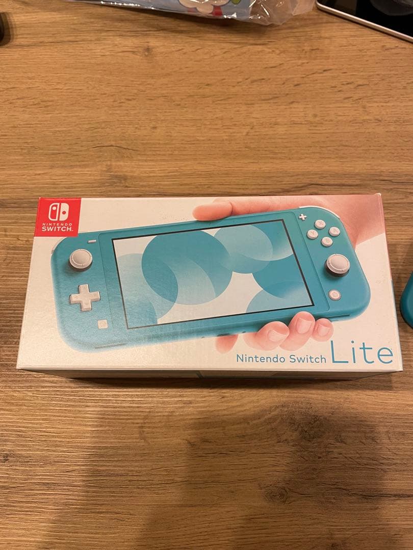 y*i様 Nintendo Switch Lite ターコイズ