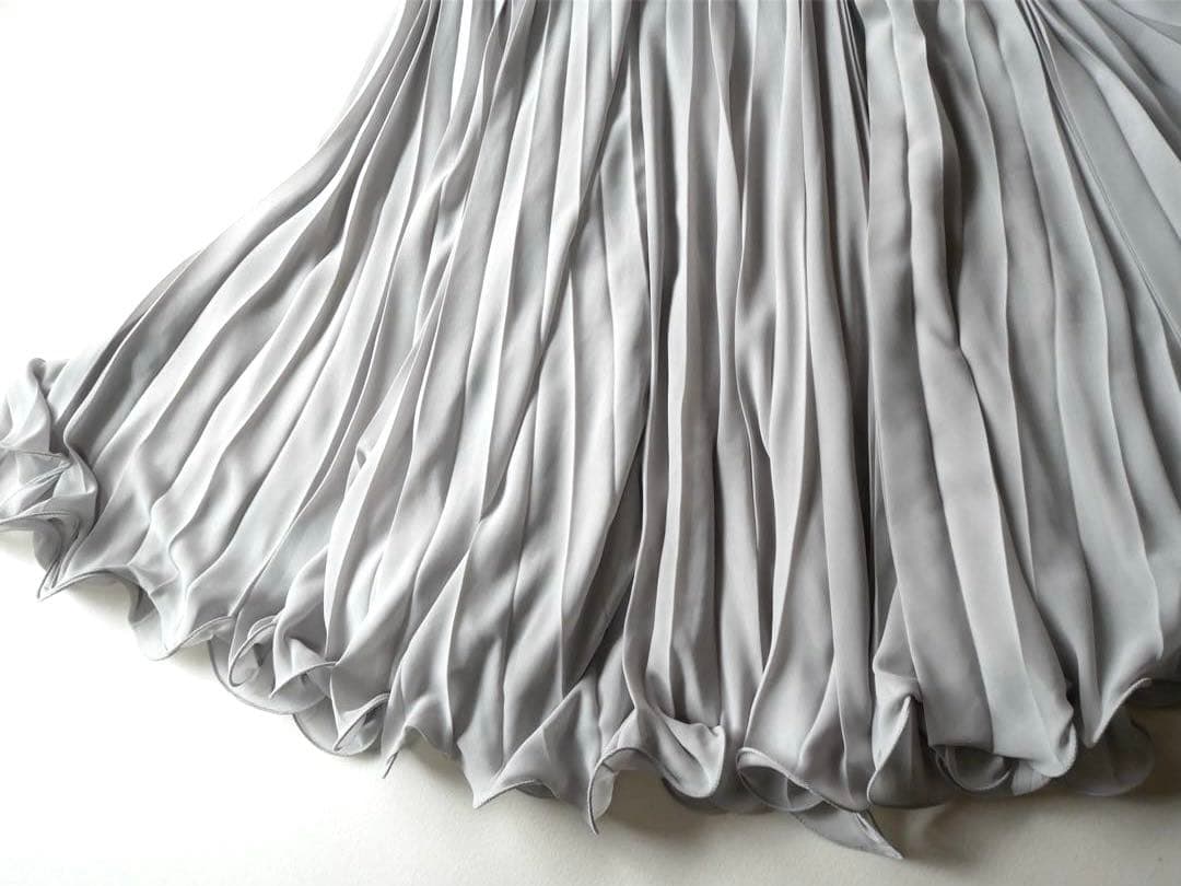 SOV. ダブルスタンダードクロージング♪ ボリュームプリーツワンピース